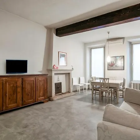Host4u - Loggia Square In Center Piazza Della Loggia&piazza Vittoria Brescia